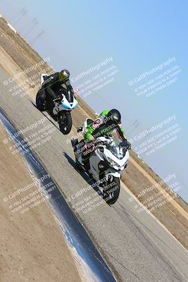 media/Mar-07-2022-Fun Track Dayz (Mon) [[9cc4a7dca7]]/Novice Group/145pm (Grapevine)/